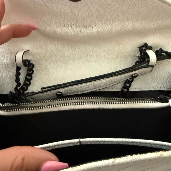 Yves Saint Laurent Cream Quilted Clutch - Picture 2 of 5